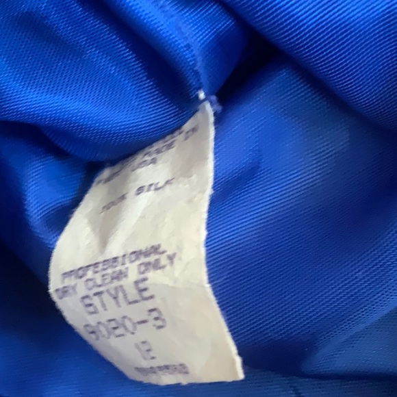 VICTOR COSTA LADIES ROYAL BLUE SILK SUIT JACKET & SKIRT 12 - Picture 10 of 10